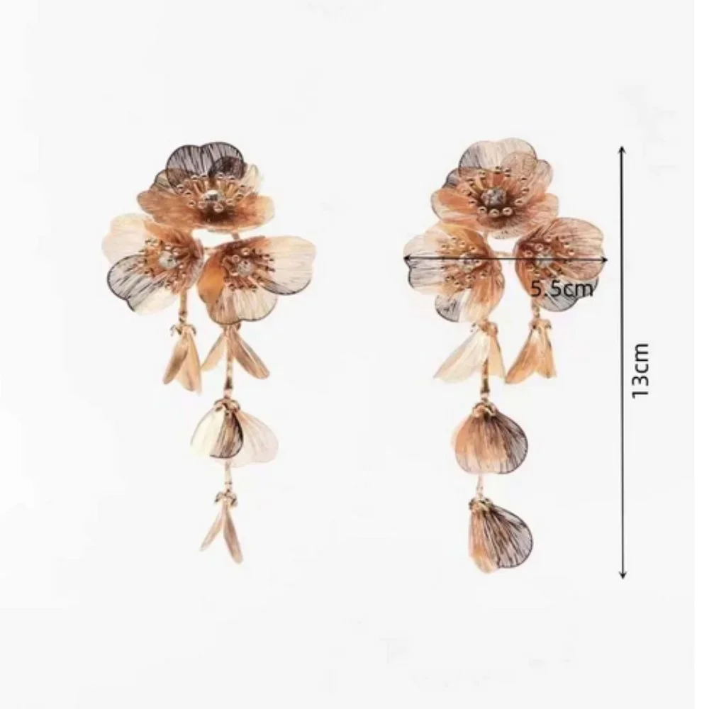 Cascading Flower earrings  metal Appliques FLOWER earrings - Picture 5 of 7